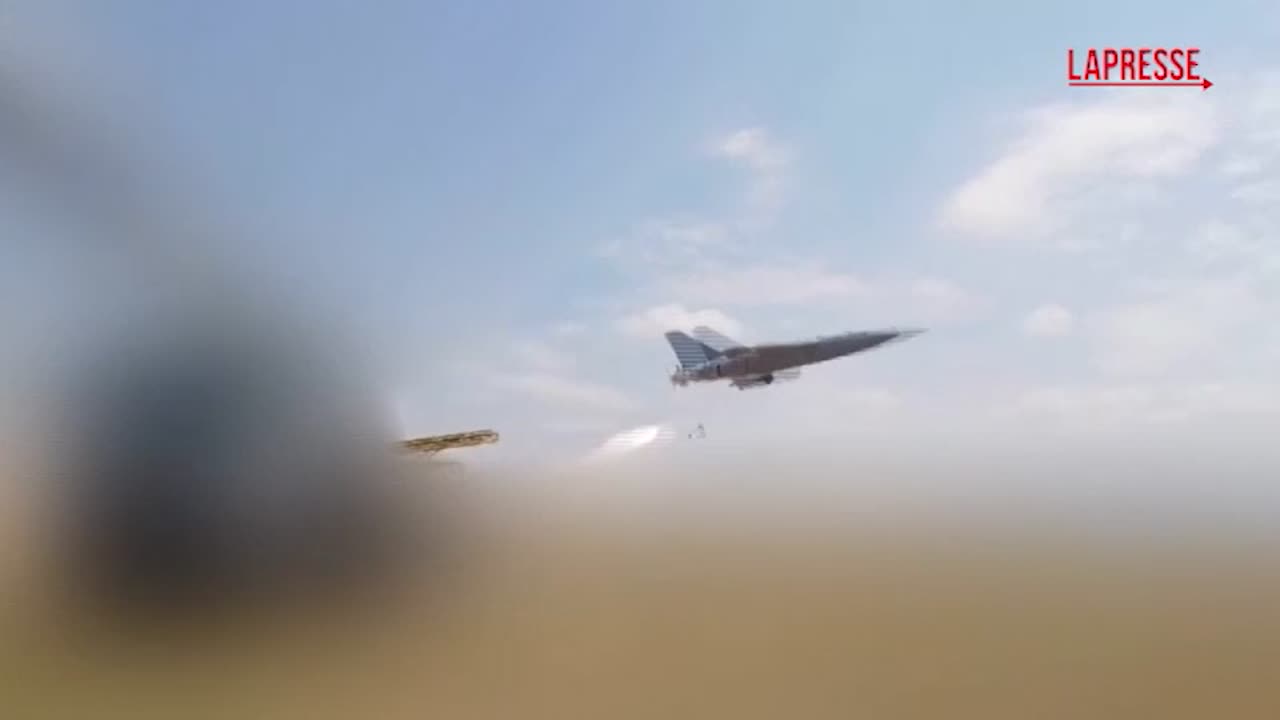 iran teheran diffonde video del lancio di droni contro obiettvi sul golfo da Lapresse.it iran teheran diffonde video del lancio di droni contro obiettvi sul golfo