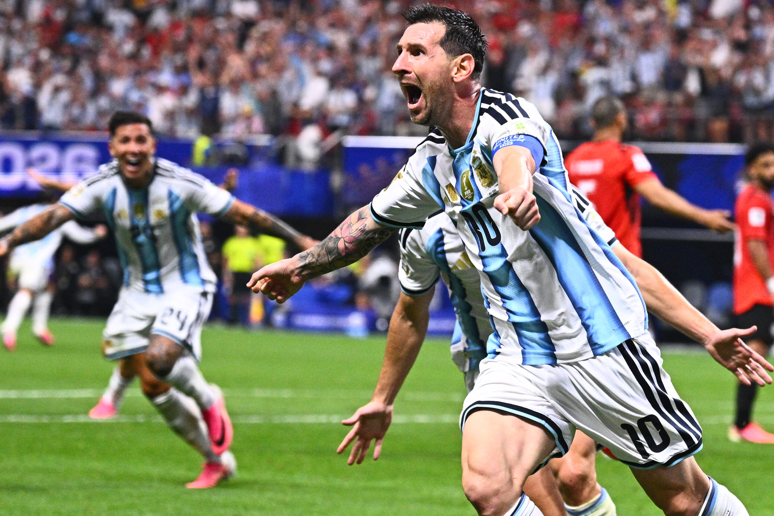 Mondiali 2026, la semifinale sarà Inghilterra-Argentina: Norvegia e Svizzera ko ai supplementari Mondiali 2026, la semifinale sarà Inghilterra-Argentina: Norvegia e Svizzera ko ai supplementari