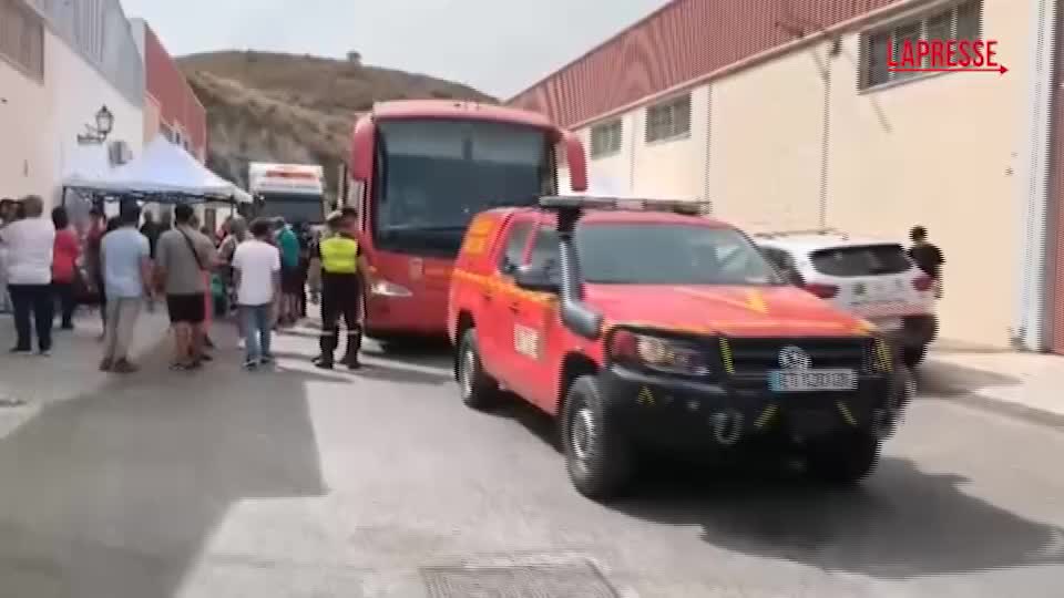 spagna incendi in andalusia l esercito prosegue con le evacuazioni da Lapresse.it spagna incendi in andalusia l esercito prosegue con le evacuazioni