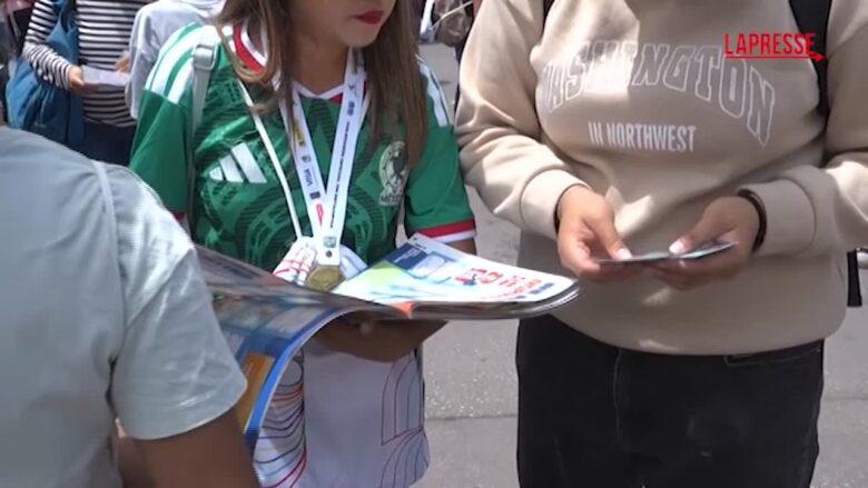 Mondiali 2026, migliaia di persone a Città del Messico per il maxi scambio di figurine Panini