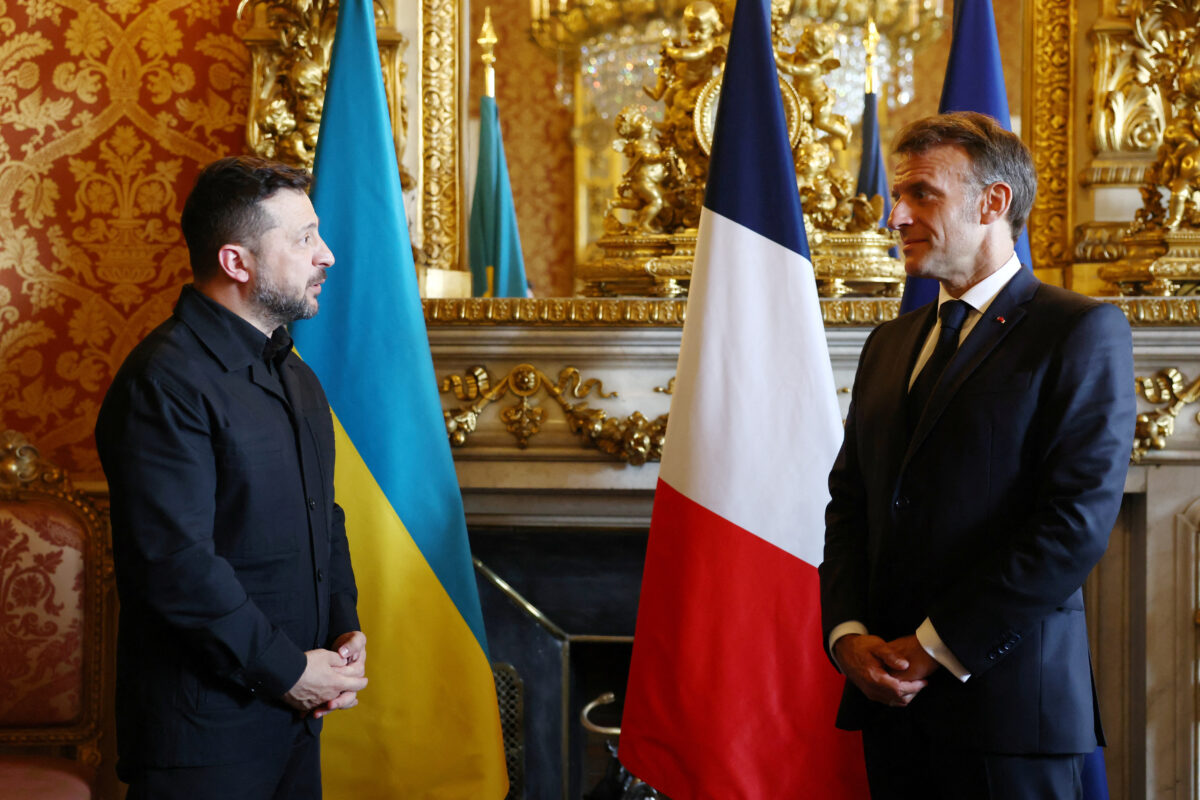 Volenterosi, a Parigi nasce la coalizione per proteggere Ucraina ed Europa dai missili balistici: c’è anche Italia Volenterosi, a Parigi nasce la coalizione per proteggere Ucraina ed Europa dai missili balistici: c’è anche Italia