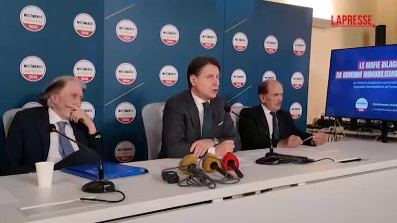 Giustizia, Conte: “Ripristino abuso d’ufficio sarà nel nostro programma”