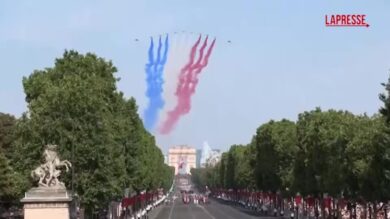 Francia, alla parata del 14 luglio sfilano le truppe ucraine
