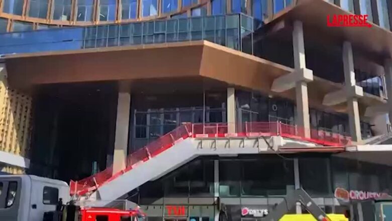 Bruxelles, incendio in un edificio fa almeno 4 morti: i vigili del fuoco sul posto