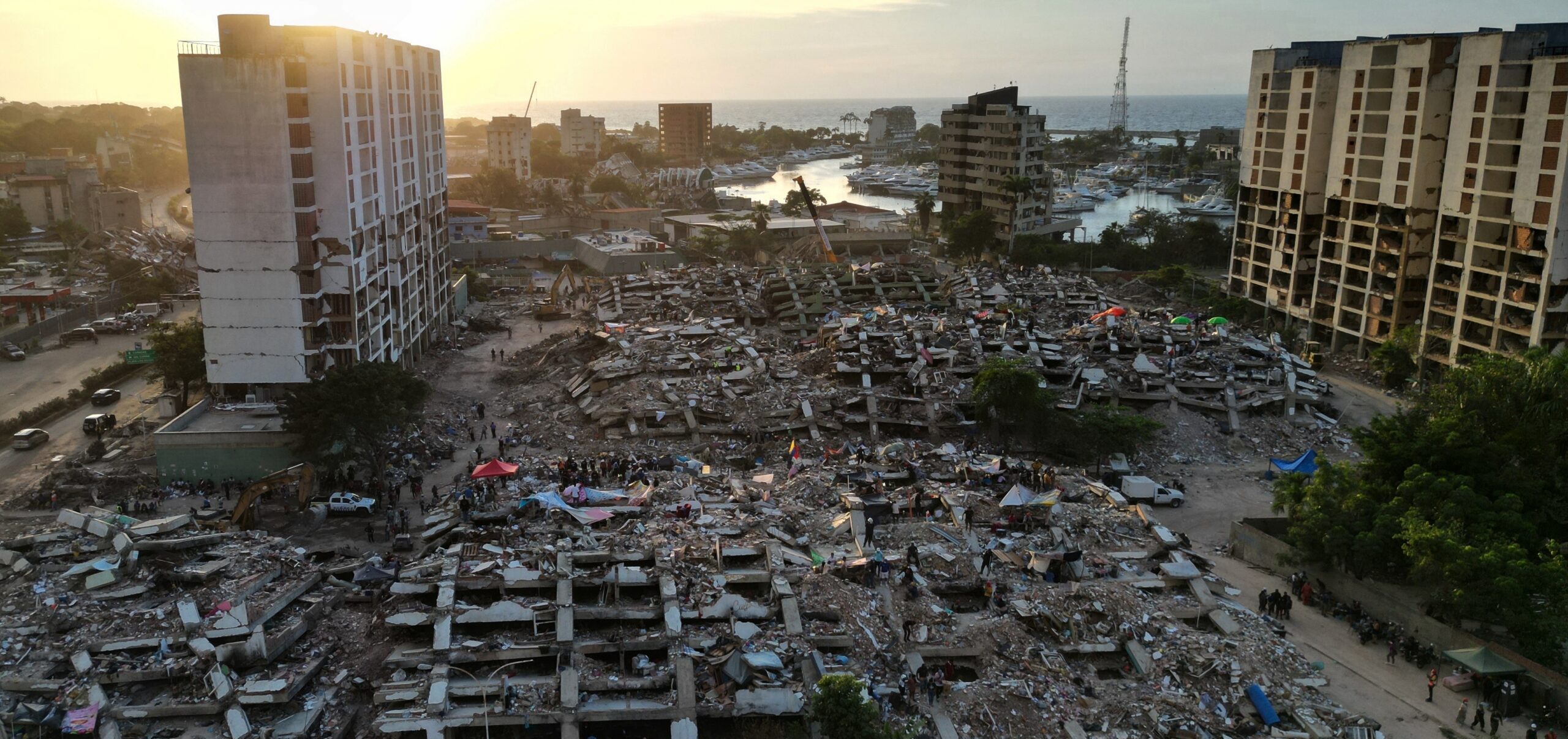 Terremoto Venezuela, la testimonianza di un soccorritore: “Troppi cadaveri, obitori all’aria aperta” Terremoto Venezuela, la testimonianza di un soccorritore: “Troppi cadaveri, obitori all’aria aperta”