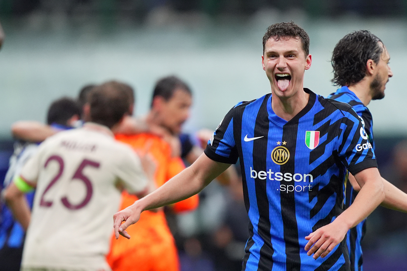 Pavard torna all’Inter, resta o parte? Il punto sul suo futuro