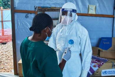 Ebola, Medici Senza Frontiere: “Terza epidemia più grande mai registrata”