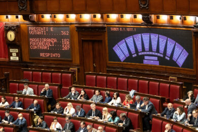 Legge elettorale, Camera approva il subemendamento sul voto dei fuorisede – La diretta