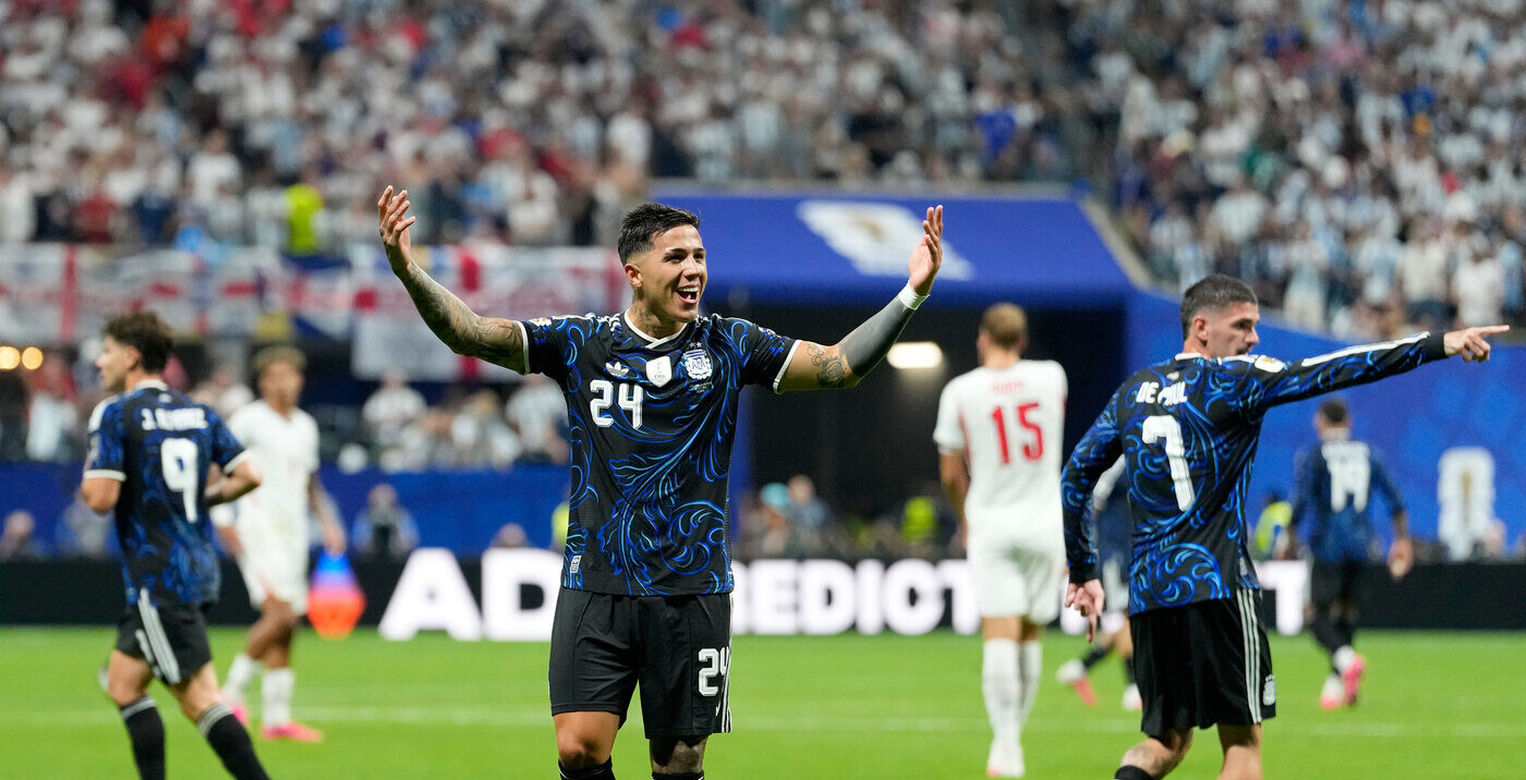 mondiali 2026 argentina in finale battuta l8217inghilterra 2 1 domenica affronter224 la spagna da Lapresse.it mondiali 2026 argentina in finale battuta l8217inghilterra 2 1 domenica affronter224 la spagna