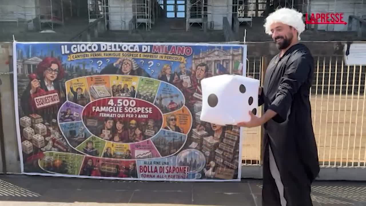 milano flash mob famiglie sospese davanti al palazzo di giustizia simulato il gioco dell oca da Lapresse.it milano flash mob famiglie sospese davanti al palazzo di giustizia simulato il gioco dell oca