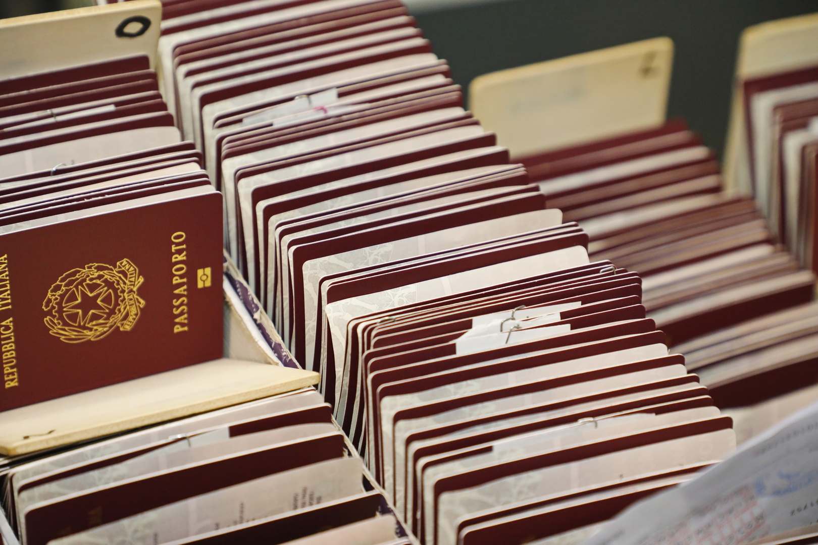 nuove regole passaporto nel regno unito 15enne rimane bloccata a roma da Lapresse.it nuove regole passaporto nel regno unito 15enne rimane bloccata a roma