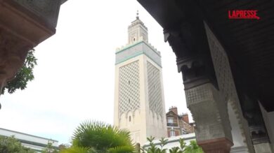La Grande Moschea di Parigi compie 100 anni