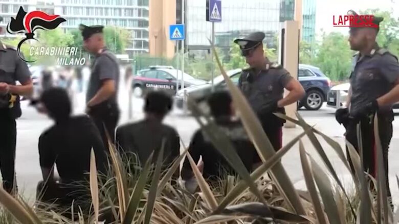 Milano, maxi controlli dei Carabinieri: un arresto e 13 denunce
