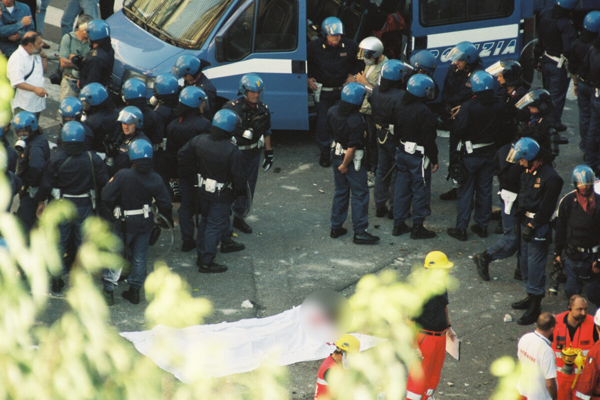 G8 Genova 2001, la testimonianza di Marco Persico: “Portato a Bolzaneto, erano saltate tutte le prassi” G8 Genova 2001, la testimonianza di Marco Persico: “Portato a Bolzaneto, erano saltate tutte le prassi”