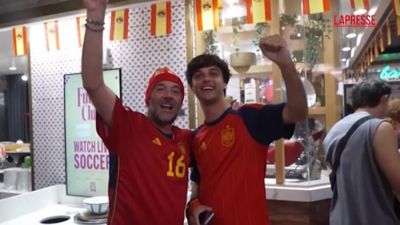 Mondiali 2026, cori e balli dei tifosi spagnoli a New York in attesa della finale