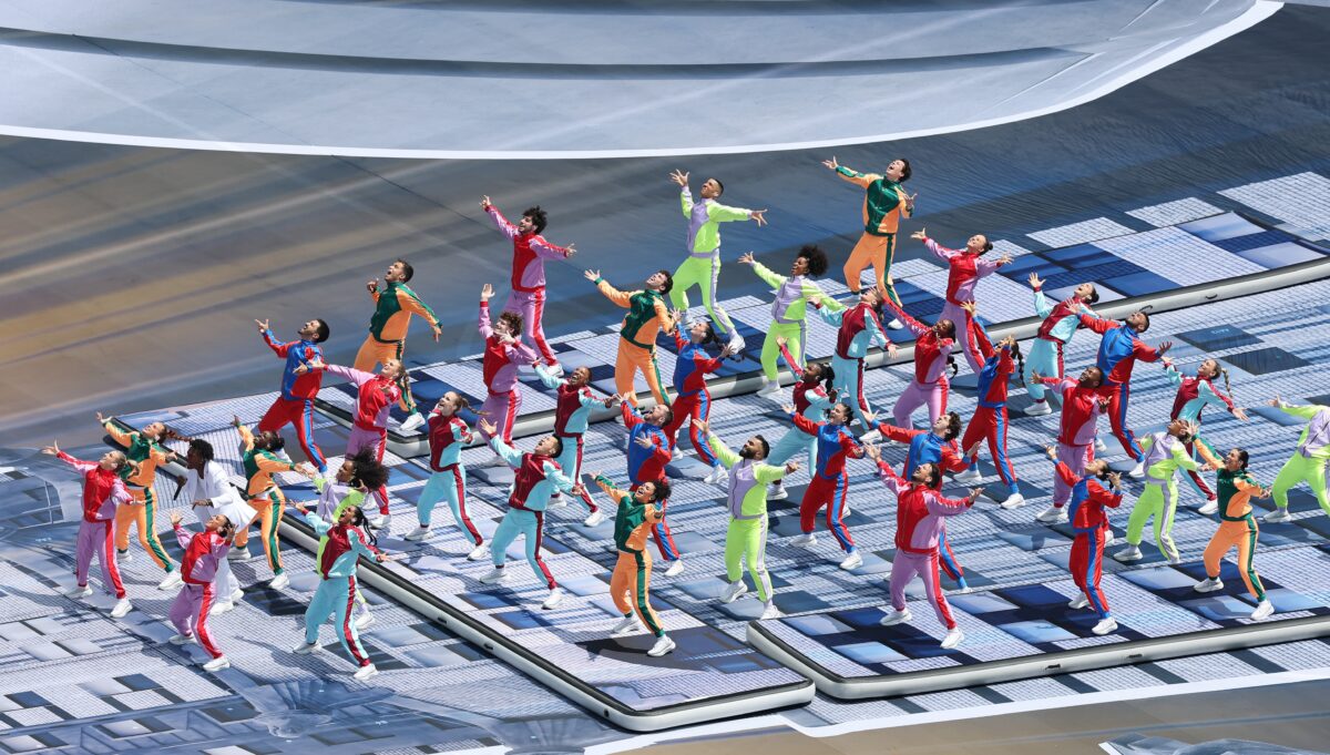 Mondiali 2026, la cerimonia di chiusura tra musica, star e spettacolo: così il MetLife Stadium ha aperto la finale Mondiali 2026, la cerimonia di chiusura tra musica, star e spettacolo: così il MetLife Stadium ha aperto la finale