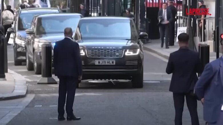 Gran Bretagna, Burnham arriva a Downing Street dopo incarico ricevuto da Carlo