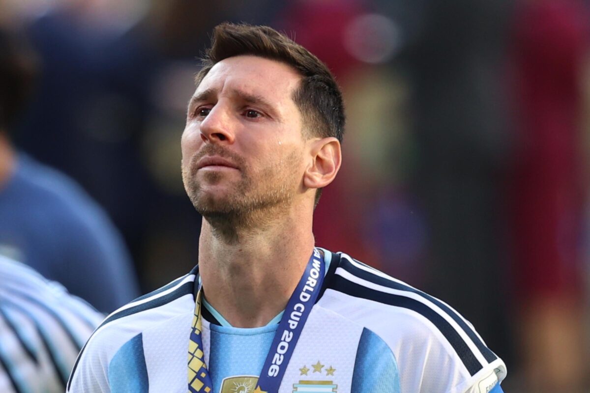 Mondiali 2026, Spagna regina davanti a Trump: fischi per il presidente Usa. Messi in lacrime per l’ultima con l’Argentina Mondiali 2026, Spagna regina davanti a Trump: fischi per il presidente Usa. Messi in lacrime per l’ultima con l’Argentina
