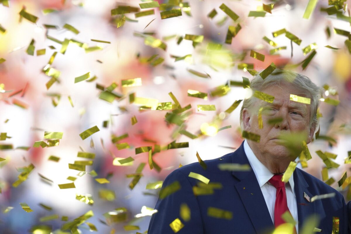 Mondiali 2026, Donald Trump contestato alla premiazione di Spagna-Argentina: le foto Mondiali 2026, Donald Trump contestato alla premiazione di Spagna-Argentina: le foto