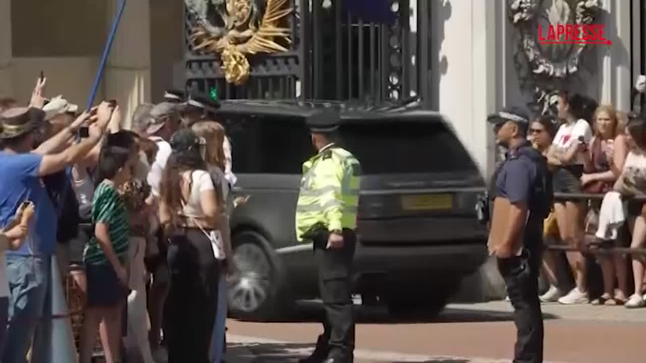 gran bretagna l arrivo di starmer a buckingham palace da Lapresse.it gran bretagna l arrivo di starmer a buckingham palace