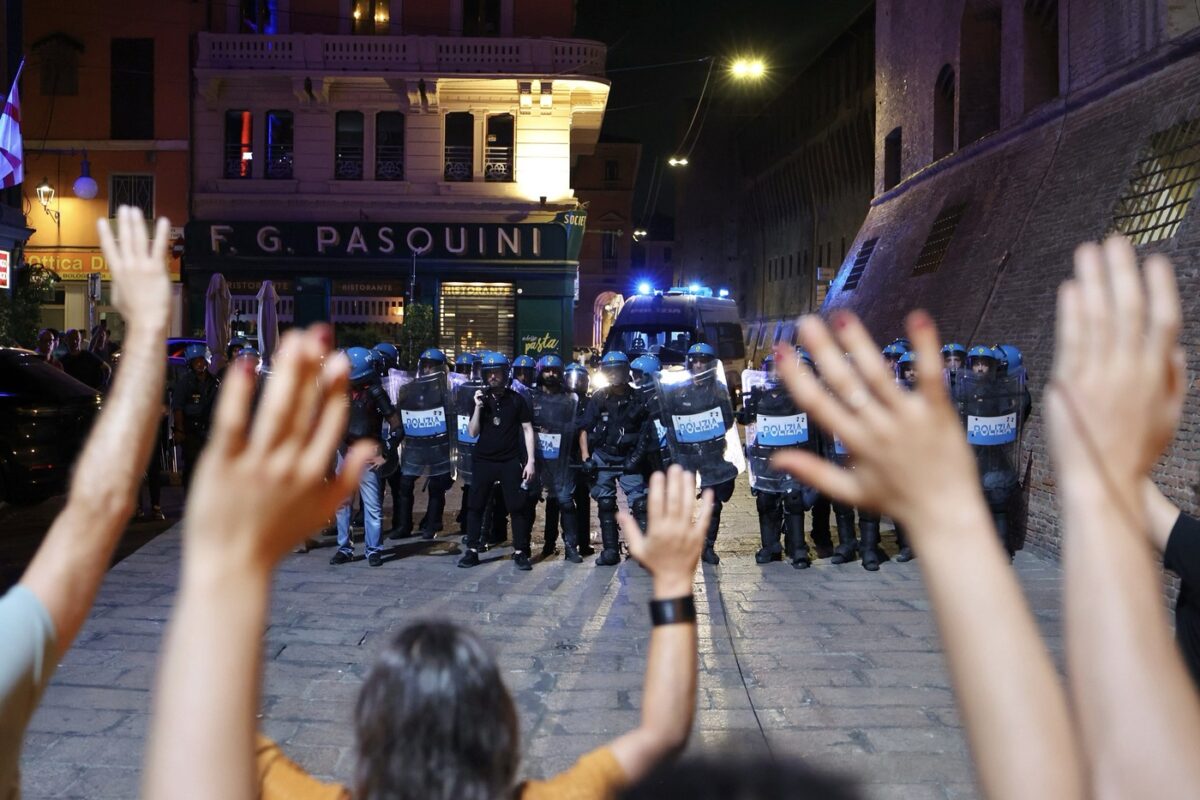 Fakir Abderrahim, Nordio: “Il modello Ice è diverso, la polizia italiana è molto prudente” Fakir Abderrahim, Nordio: “Il modello Ice è diverso, la polizia italiana è molto prudente”