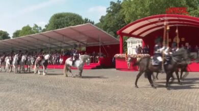 Belgio, la tradizionale parata militare per celebrare la festa nazionale