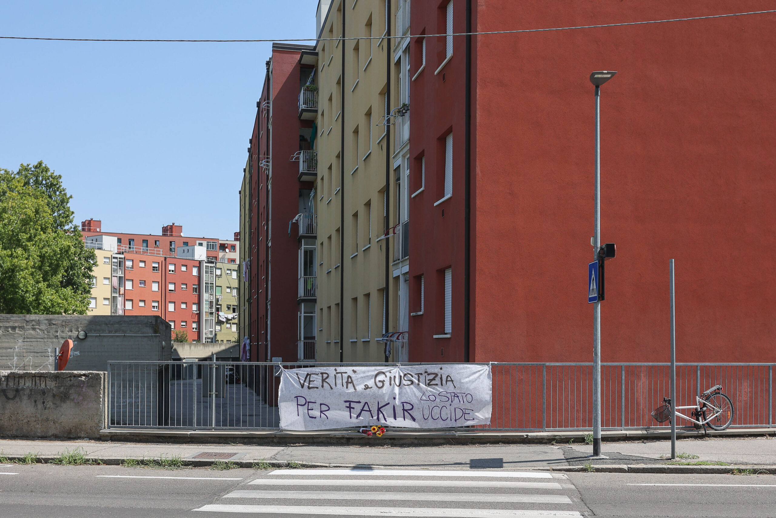 Morte Fakir, la Croce Rossa: “I soccorritori hanno cercato di rianimarlo” Morte Fakir, la Croce Rossa: “I soccorritori hanno cercato di rianimarlo”