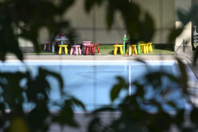 Piscine con bocchettoni non a norma, dalla Camera sì unanime a emendamento su chiusura