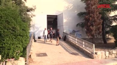 Spagna: 10mila evacuati per incendi in regione Madrid, sfollati raccolti in palazzetto sport