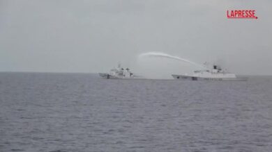 Cina, cannoni ad acqua contro motovedette filippine nel Mar Cinese Meridionale