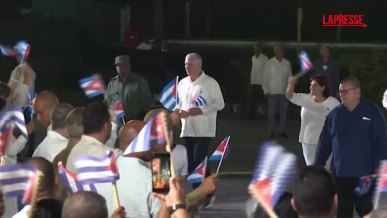Cuba, le celebrazioni per l'anniversario della rivoluzione: assente per la prima volta Raúl Castro