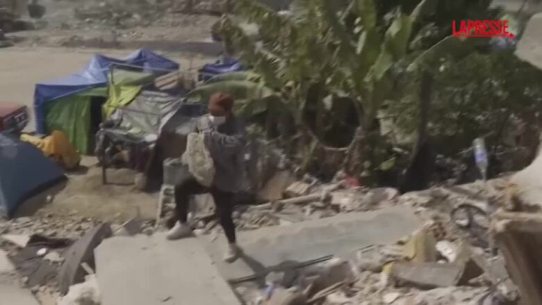 Venezuela, un mese dopo il terremoto si continuano a cercare i dispersi