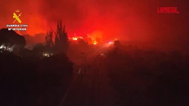 Incendi in Spagna, il rogo a Sotillo de Andrada ripreso dal drone