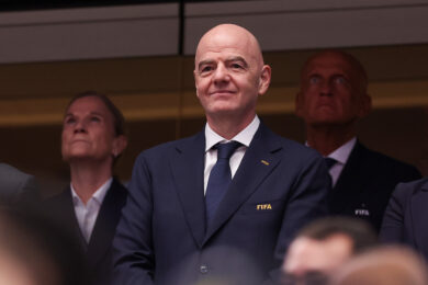 Infantino fa marcia indietro su privatizzazioni Mondiali, la Uefa esulta e attacca: “Ha perso la nostra fiducia”