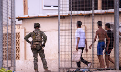 Ceuta, tensione Spagna-Italia. Meloni: “Nostra linea condivisa”. Martedì riunione dei ministri dell’Interno Ue