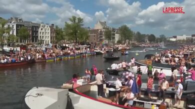 Amsterdam, centinaia di migliaia di persone al Boat Pride