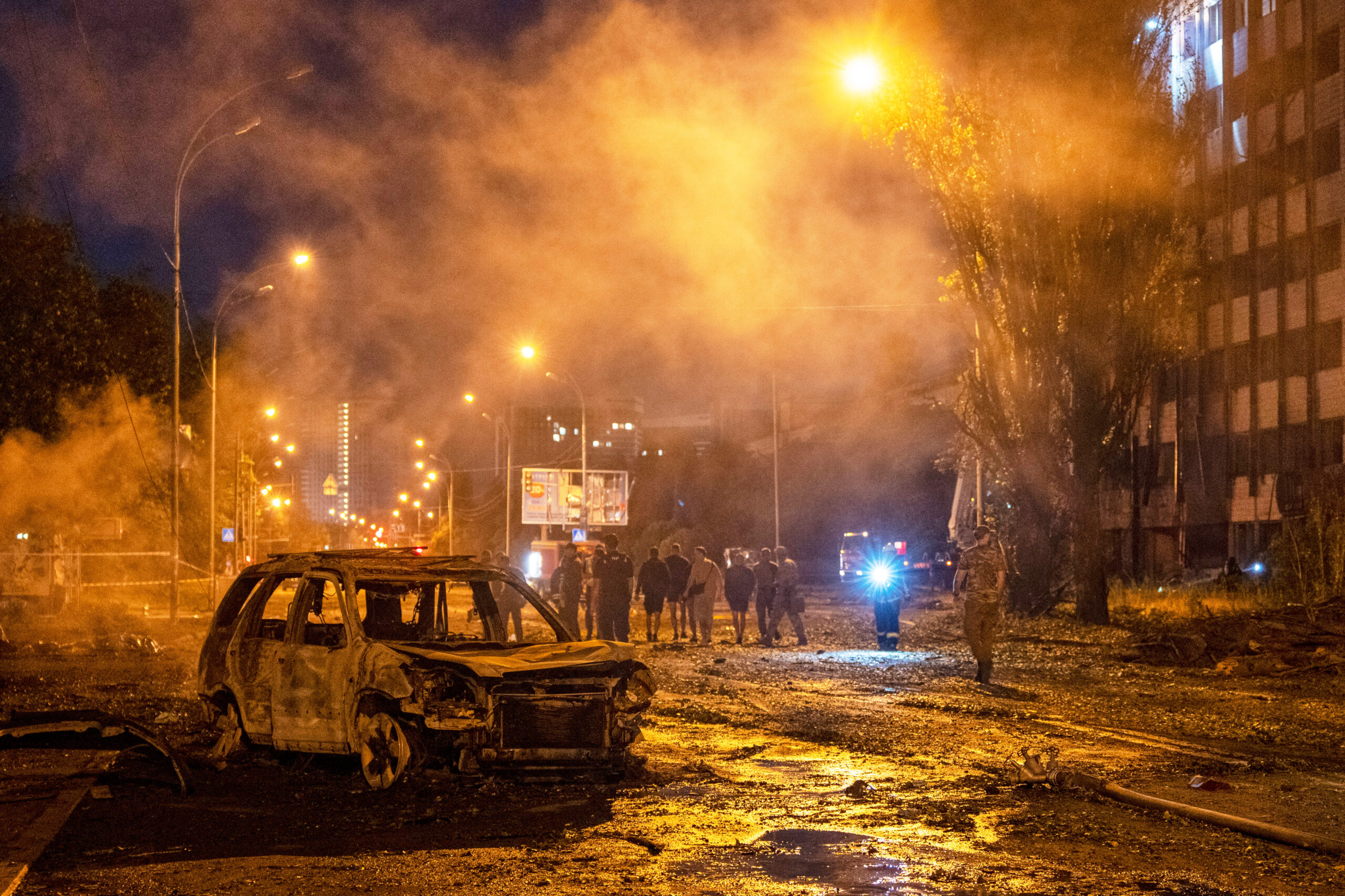 Ucraina, bombe dalla Russia su Zaporizhzhia: ci sono morti e feriti