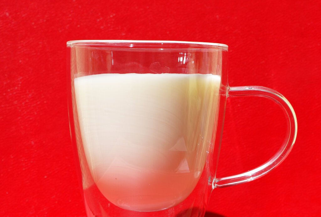 Latte crudo, i rischi per i più piccoli e le raccomandazioni dal ministero Latte crudo, i rischi per i più piccoli e le raccomandazioni dal ministero