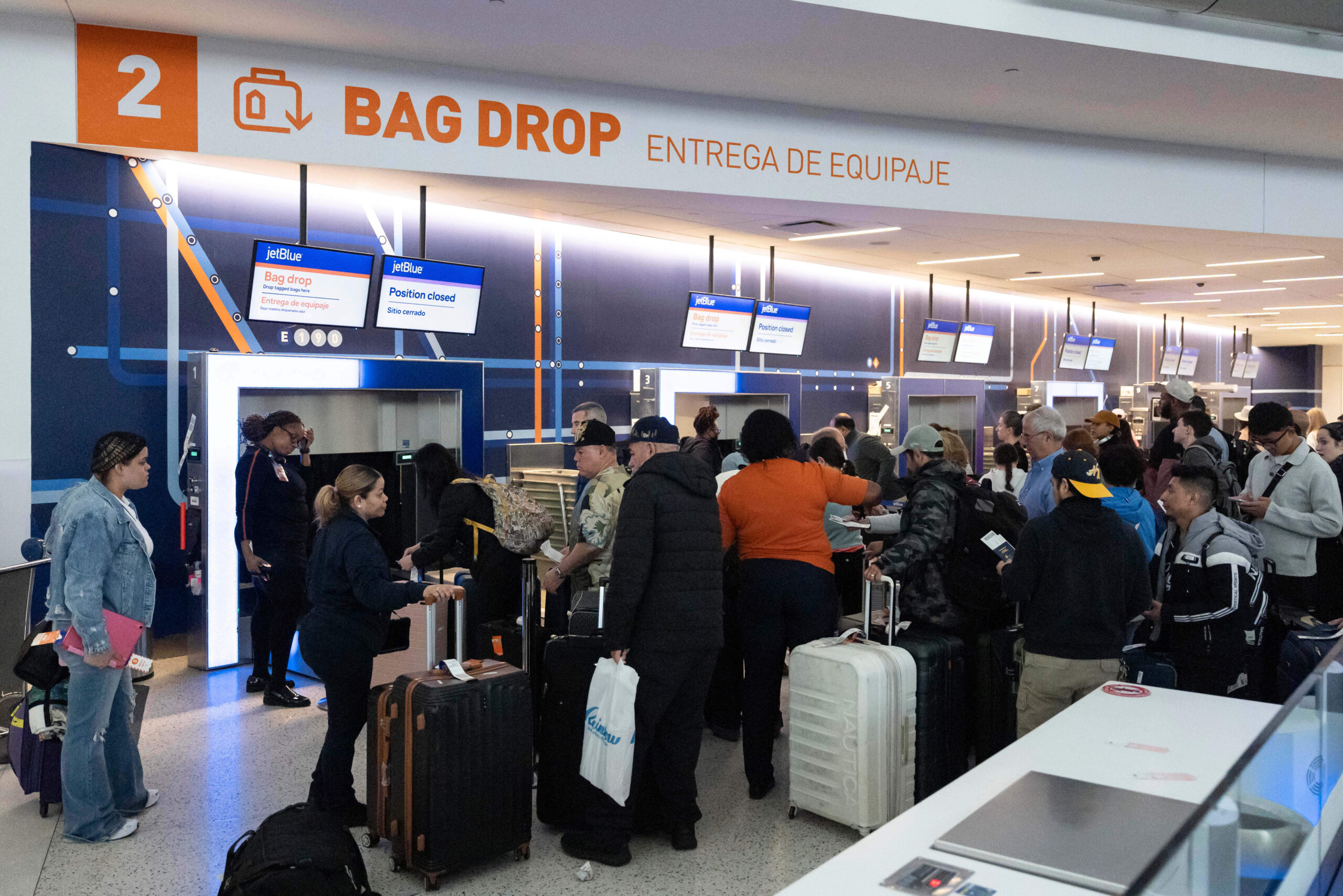 Controlli in Spagna per chi arriva dall’Italia: il via dalla mezzanotte