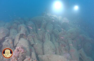 Relitto romano scoperto al largo di Mazara del Vallo: centinaia di anfore