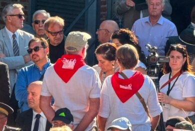 Polemica a Marcinelle, Meloni e FdI accusano la Cgil: “Hanno dato le spalle a La Russa durante la cerimonia”. Landini: “Bugie”