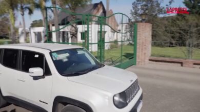 Argentina, Messi al cimitero per l'ultimo saluto al padre Jorge