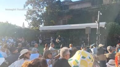 Salvini contestato al concerto di Diodato e difeso da Dori Ghezzi: il commento del cantante