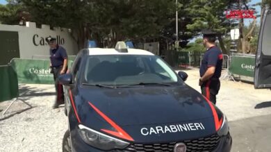 Cosenza, 34enne muore dopo pestaggio fuori da discoteca a Sangineto: i carabinieri davanti al locale