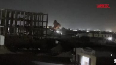 Yemen, l'attacco degli Houthi alla città portuale di Mokha