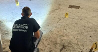 Trani, 18enne accoltellato a morte in una rissa: un 17enne si presenta in caserma dai Carabinieri