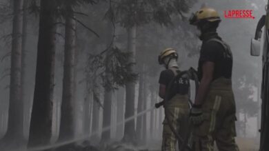 Belgio, vasto incendio nelle Hautes Fagnes: bruciati 27 km quadrati