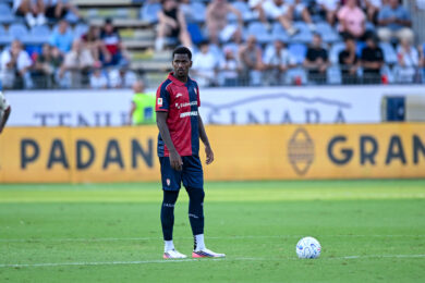 Yael Trepy del Cagliari in terapia intensiva, è in coma: per il calciatore un incidente in piscina