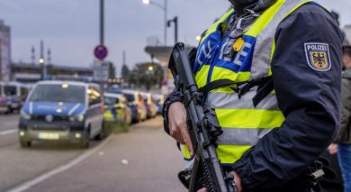 La Germania proroga i controlli ai confini fino a metà marzo 2027: “Necessario impedire ingresso irregolari”