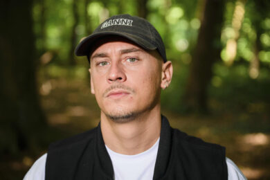 Disarstar, il rapper tedesco che canta “Siamo tutti antifascisti”